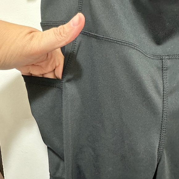 NWOT Juicy Couture athletic leggings - Picture 2 of 7